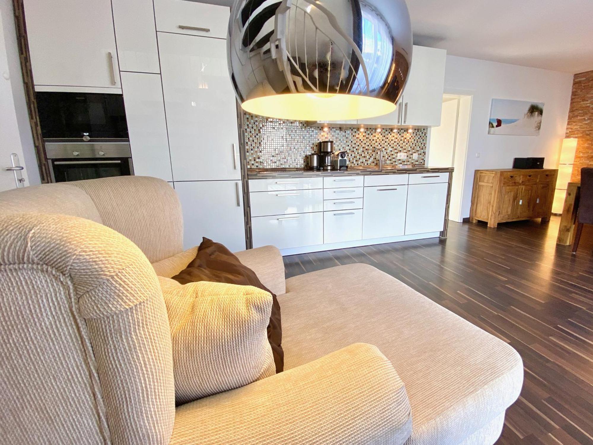 Moenchgut Living & Spa Gager Værelse billede A modern apartment in the city centre